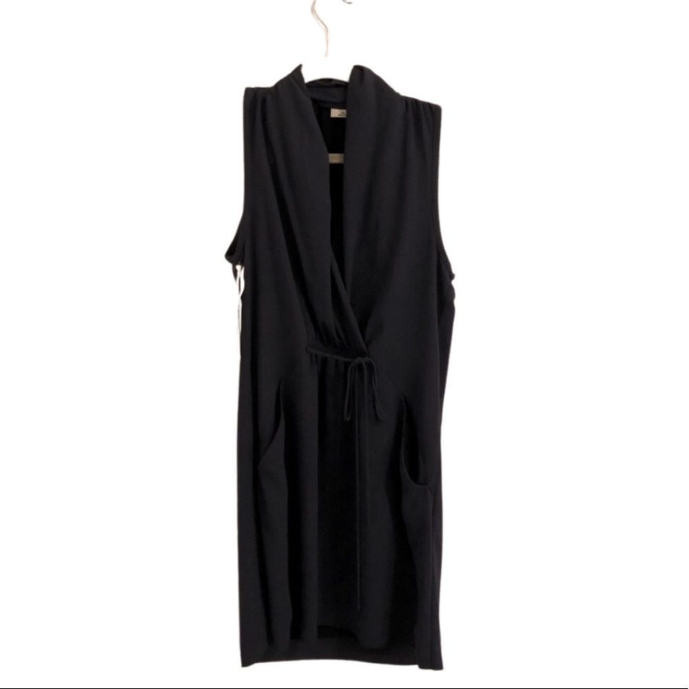 SALE 💫 Aritzia Wilfred Sabine Dress